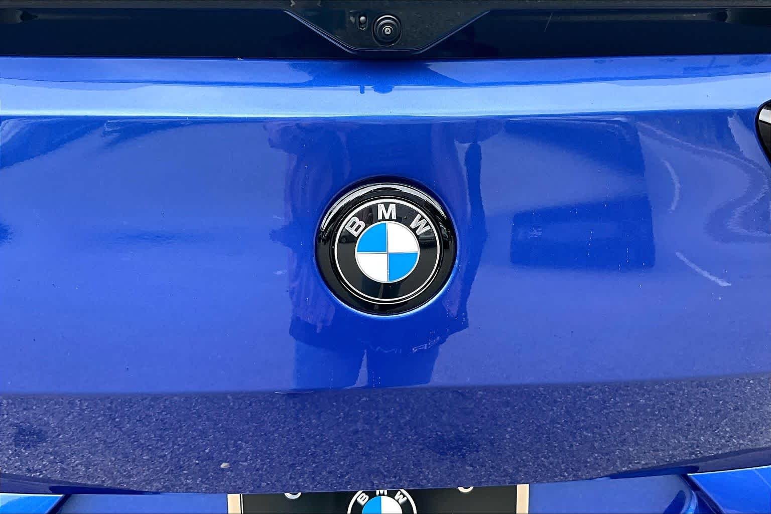 Used 2026 Portimao Blue Metallic BMW xDrive28i image 15