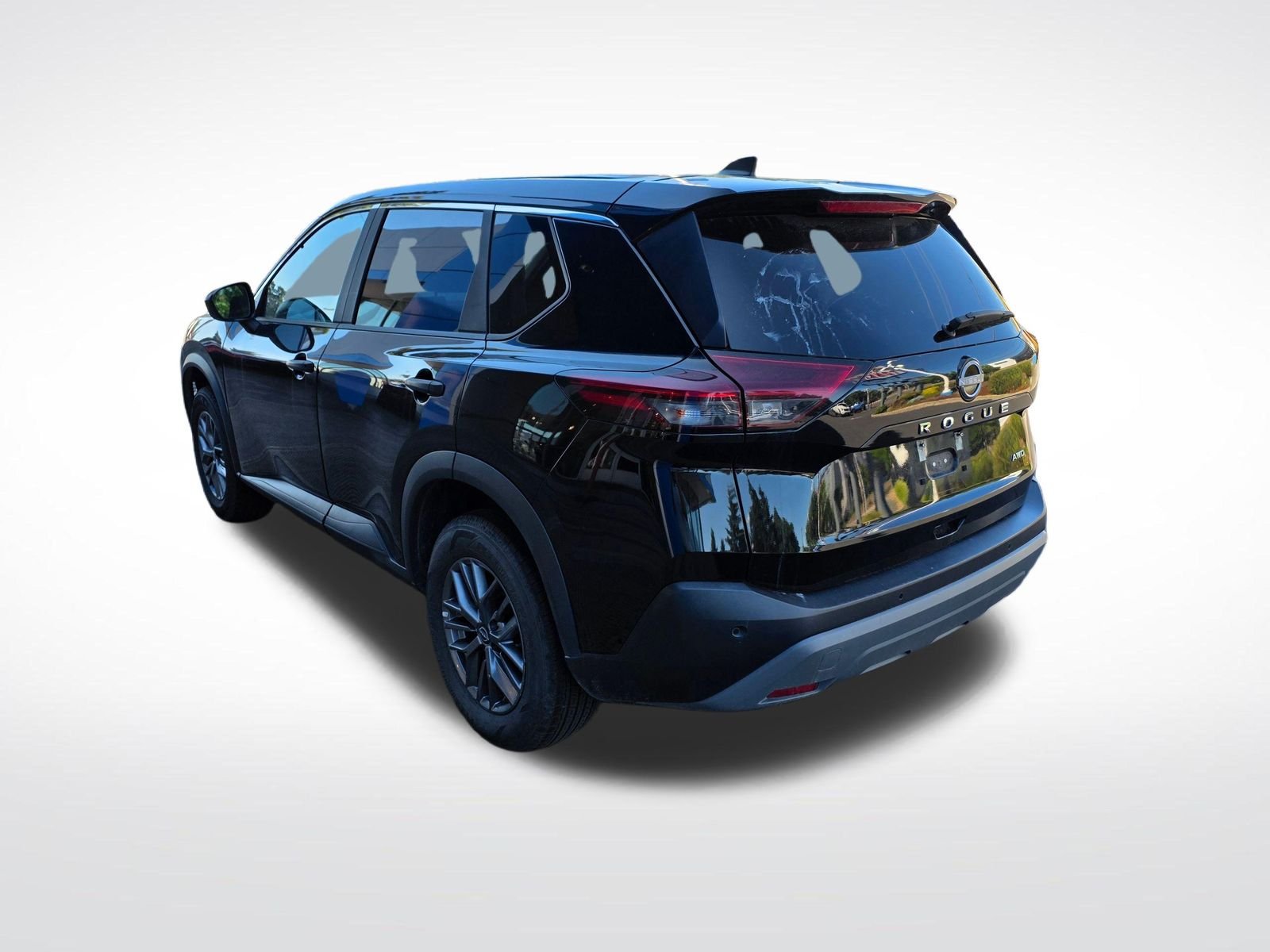 Used 2023 Super Black Nissan S image 7