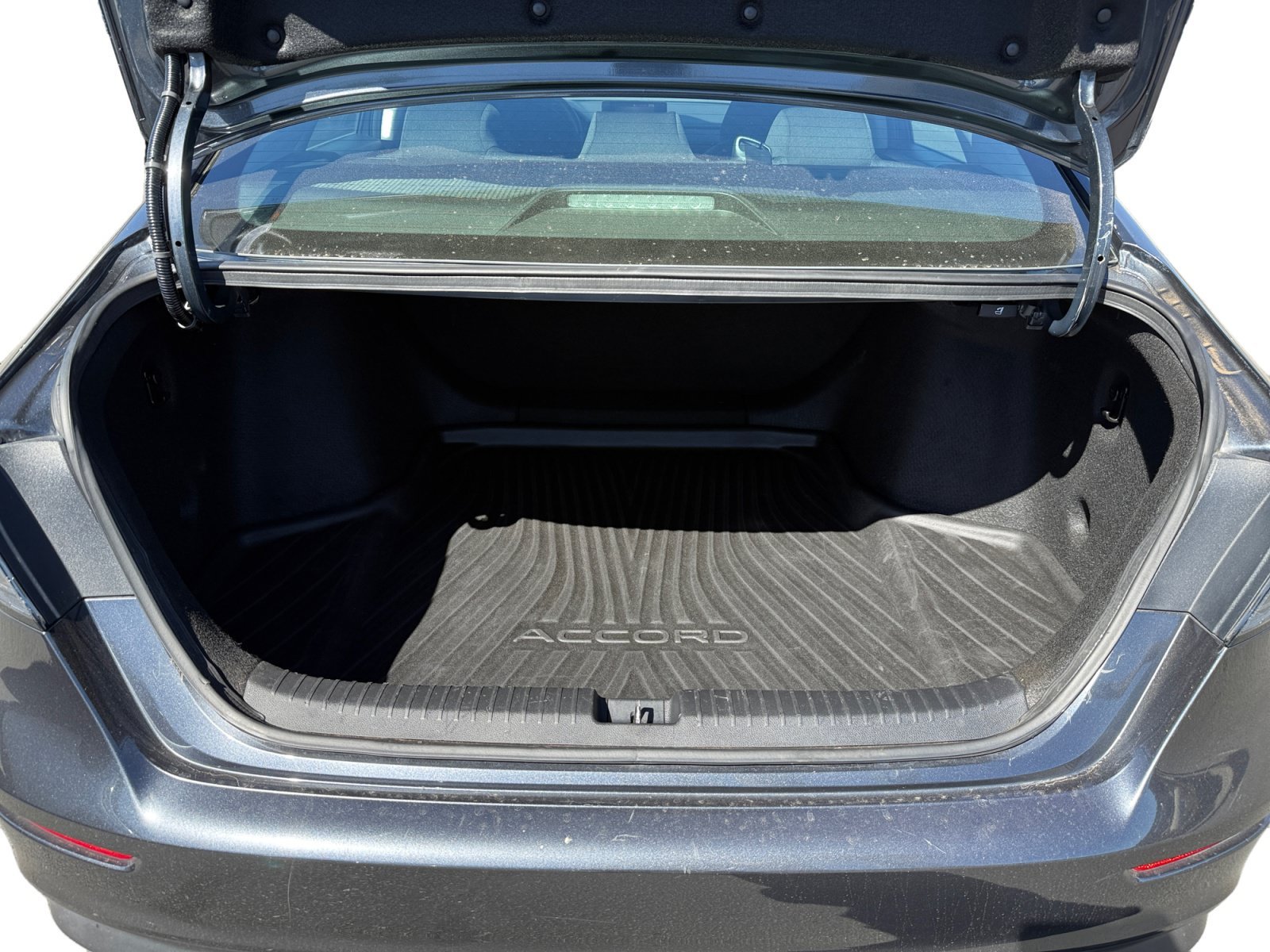 2023 Honda Accord LX - Photo 17