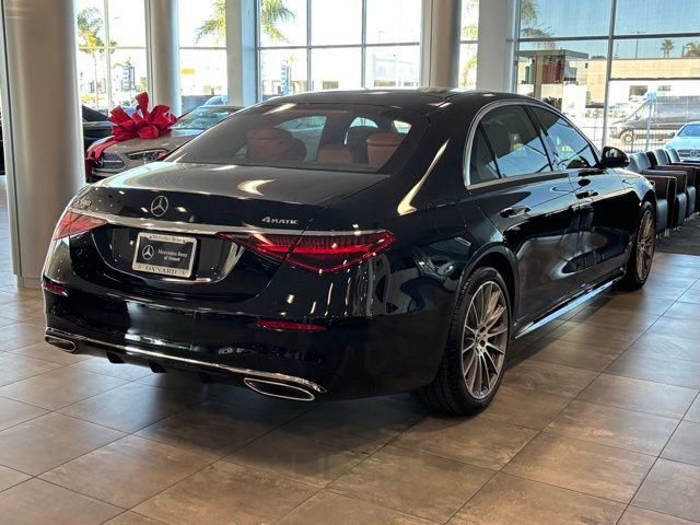 New 2026 Obsidian Black Metallic Mercedes-Benz S 580 image 37