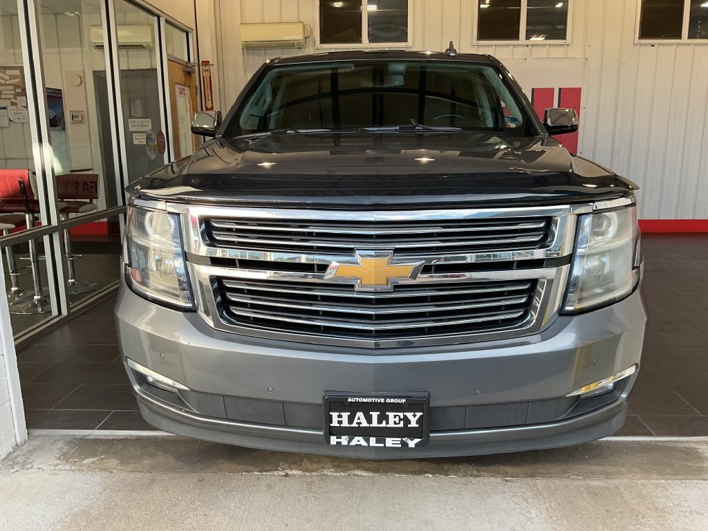 Used 2020 Gray Chevrolet Premier image 3