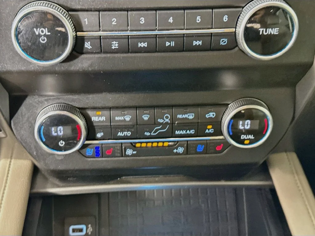 Used 2019 Ruby Red Metallic Ford XLT image 20