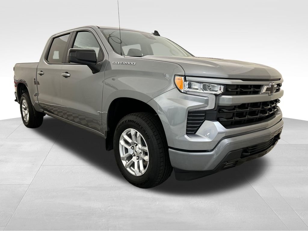 Used 2024 Gray Chevrolet RST image 9