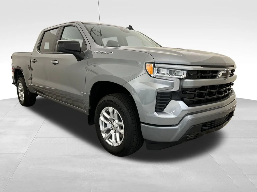 Used 2024 Gray Chevrolet RST image 9