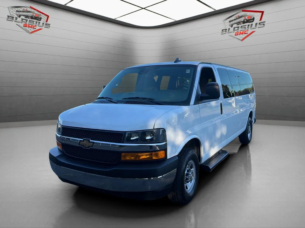 2025 Chevrolet Express Passenger