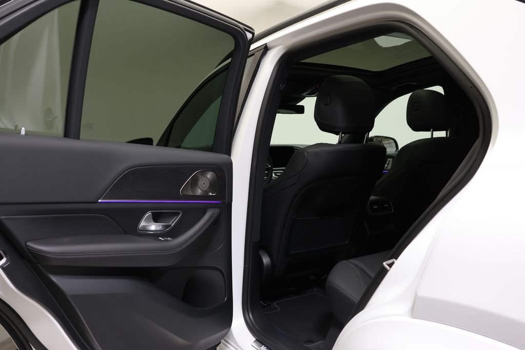 New 2026 MANUFAKTUR Moonlight White Magno Mercedes-Benz GLE 350 image 43