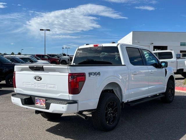 New 2026 Oxford White Ford XLT image 5