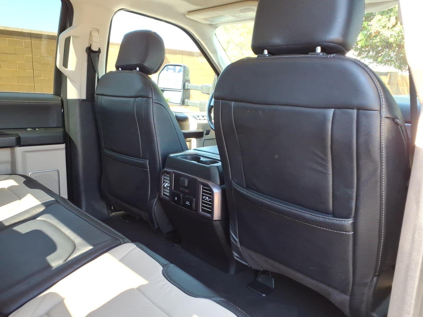 Used 2020 Magnetic Ford Limited image 19