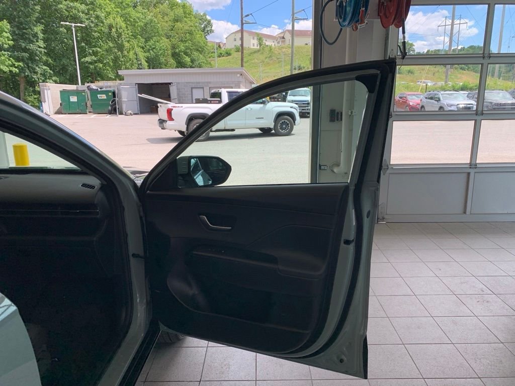 New 2026 Green Hyundai Limited AWD image 21