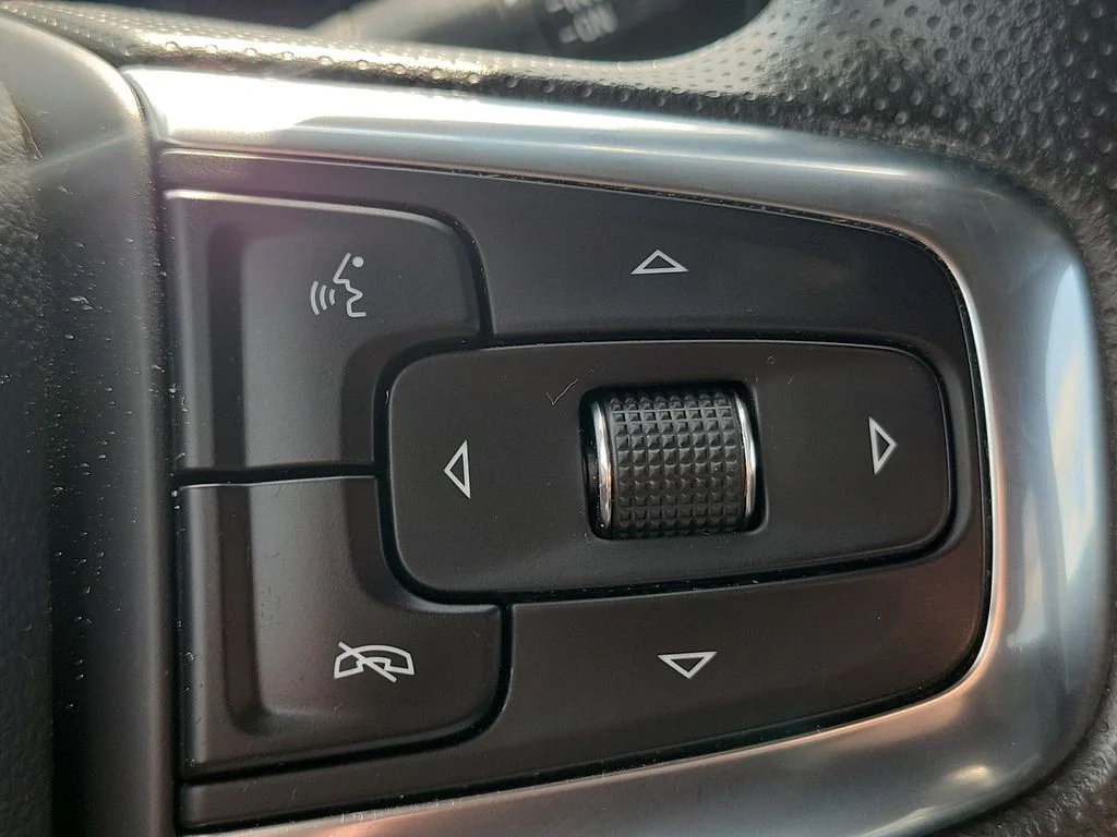 Used 2021 Black Chevrolet LT image 13