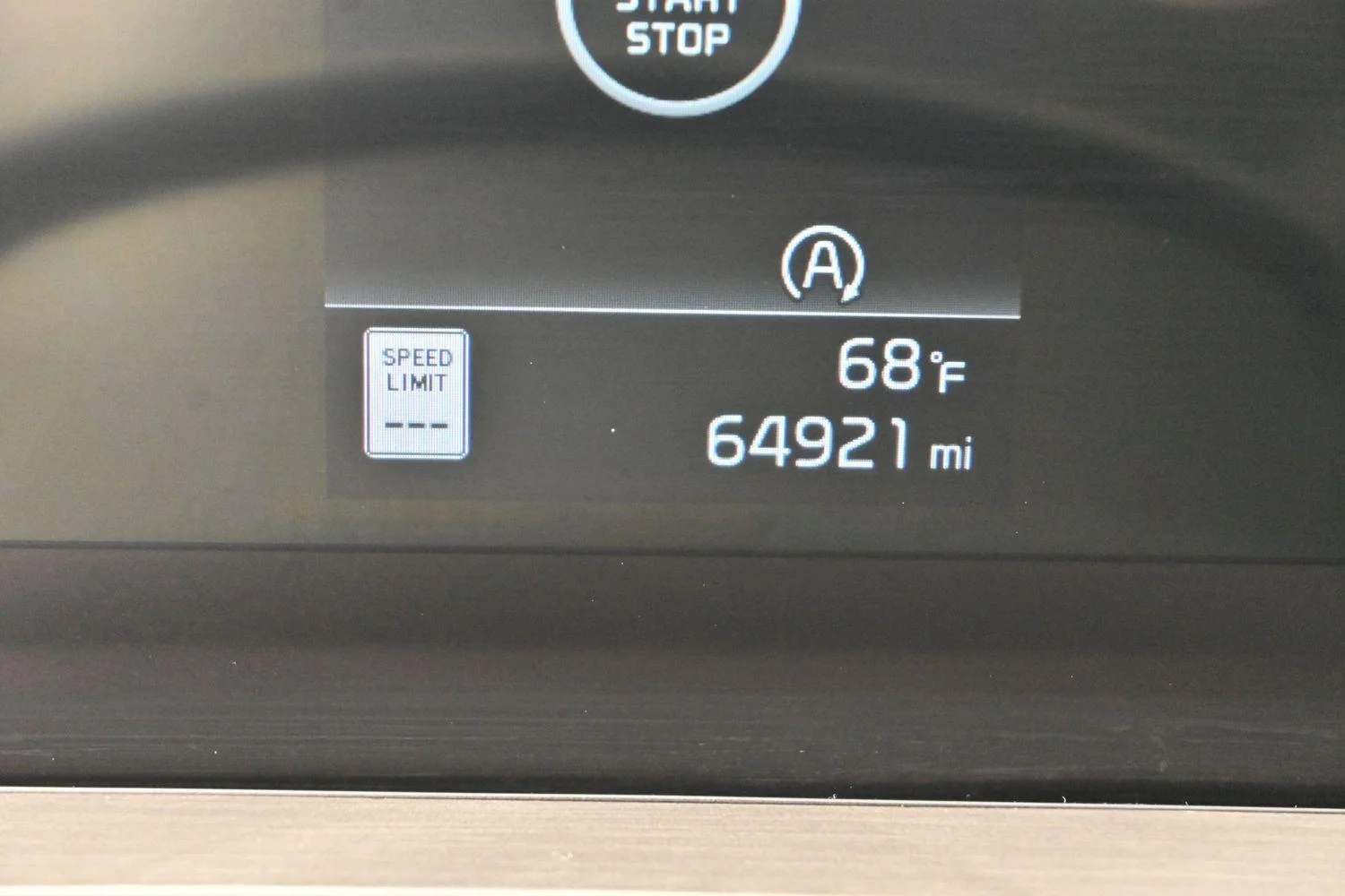 Used 2023 Glacial White Pearl Kia EX X-Line image 23