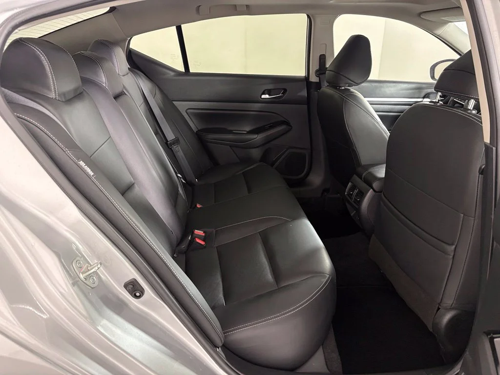 Used 2024 Silver Nissan 2.5 SL image 34