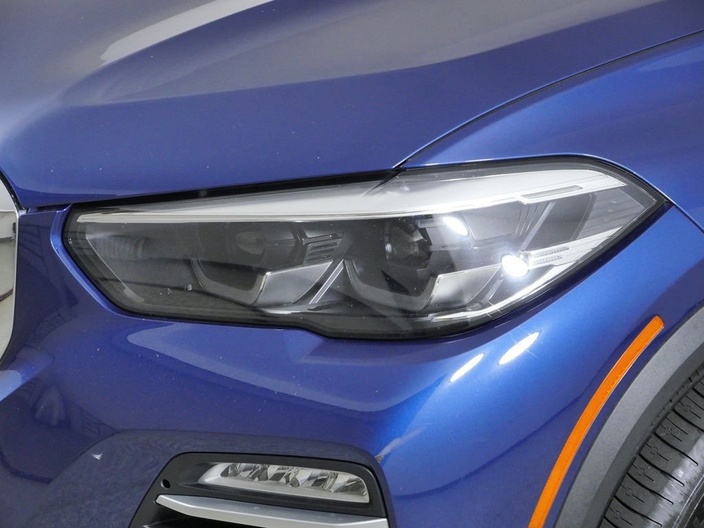 Used 2021 Phytonic Blue Metallic BMW xDrive40i image 4