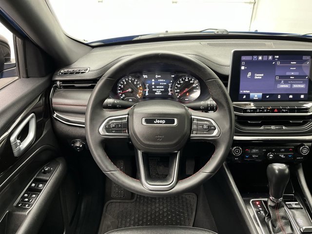 Used 2023 Laser Blue Pearlcoat Jeep Trailhawk image 11