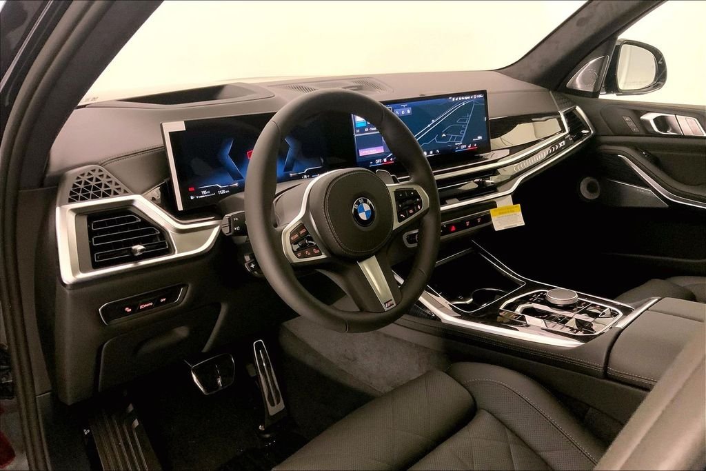 New 2027 Carbon Black Metallic BMW  image 4