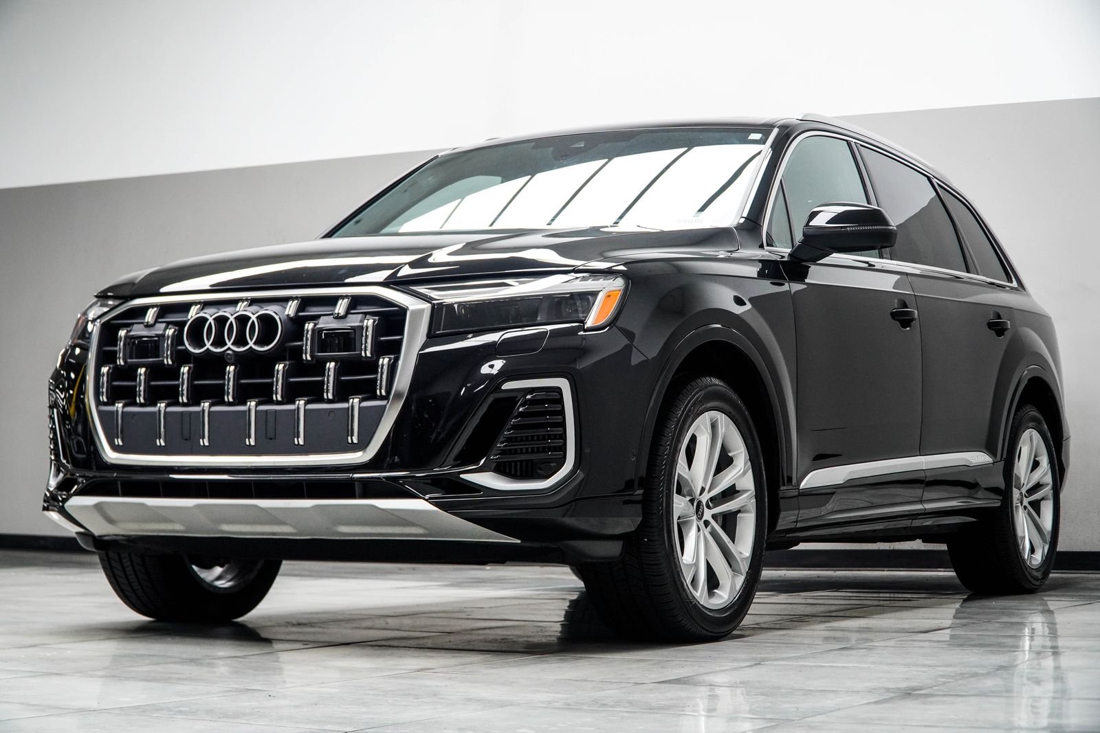 Used 2025 Black Audi 55 Premium Plus image 9