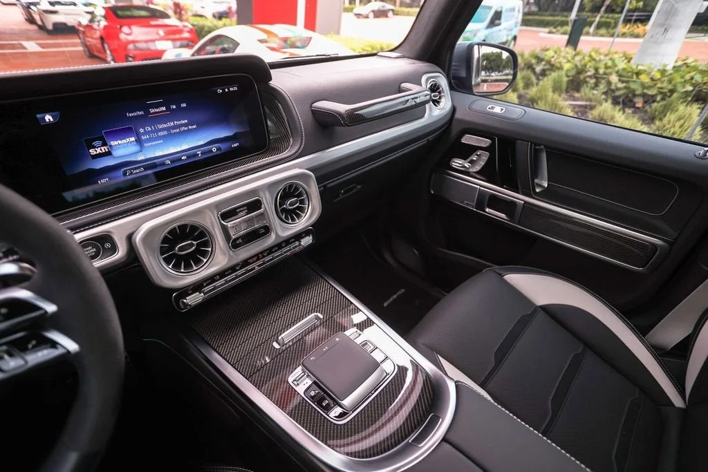 Used 2026 MANUFAKTUR Platinum Magno Mercedes-Benz G 63 AMG® image 35