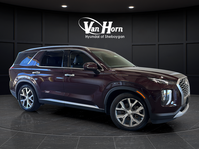 Used 2022 Sierra Burgundy Hyundai SEL image 1