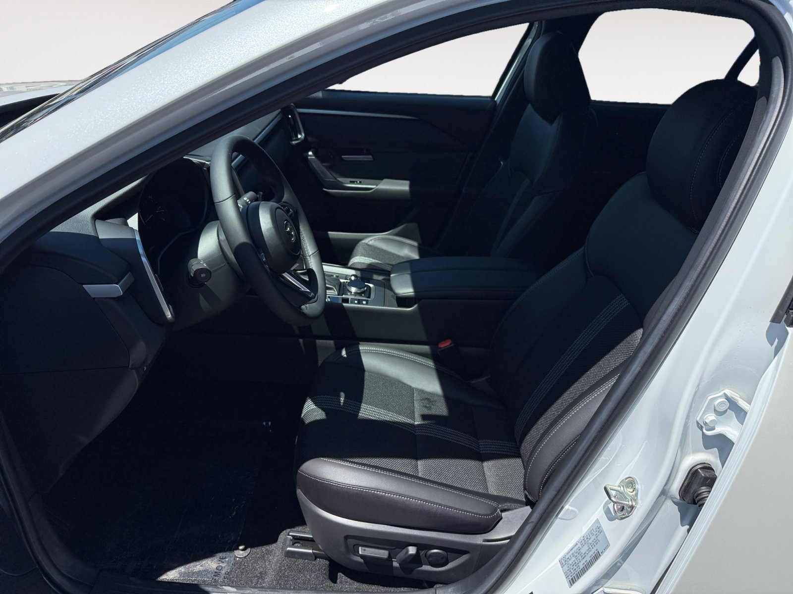 New 2026 Wind Chill Pearl Mazda Preferred image 10