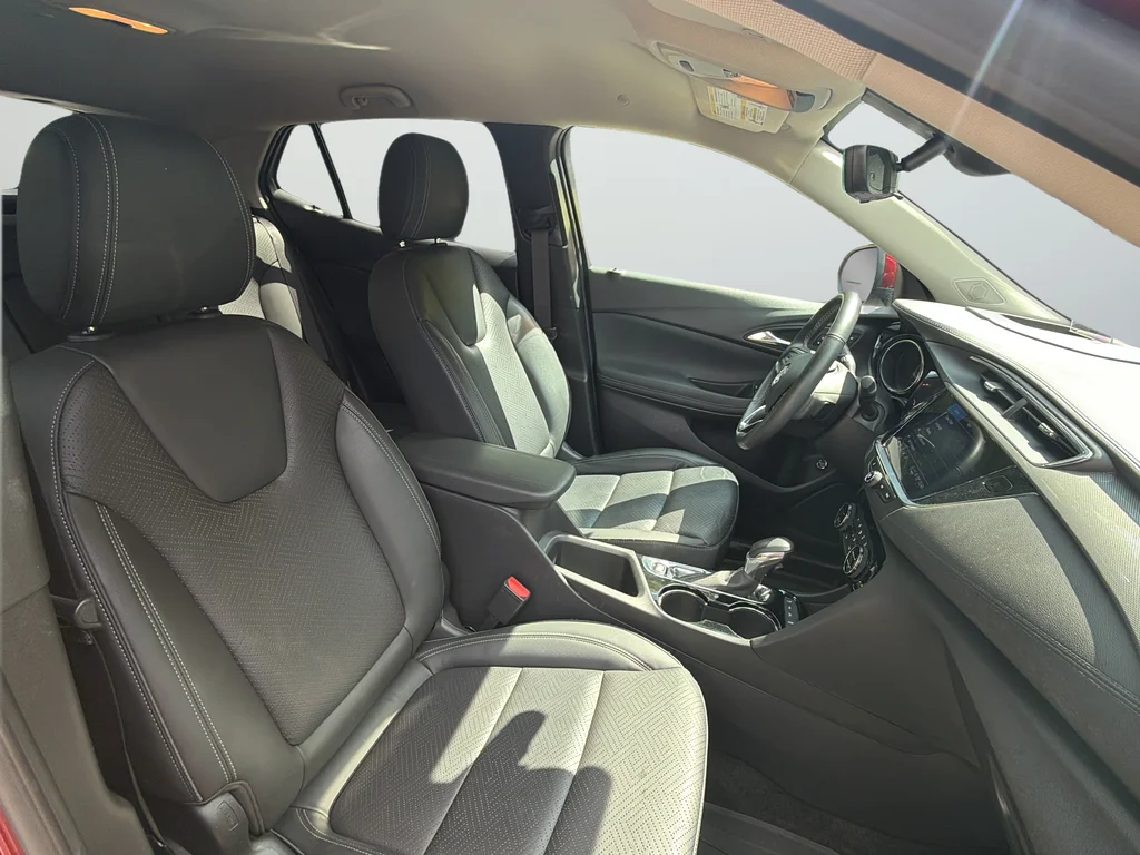 Used 2023 Red Buick Essence image 28
