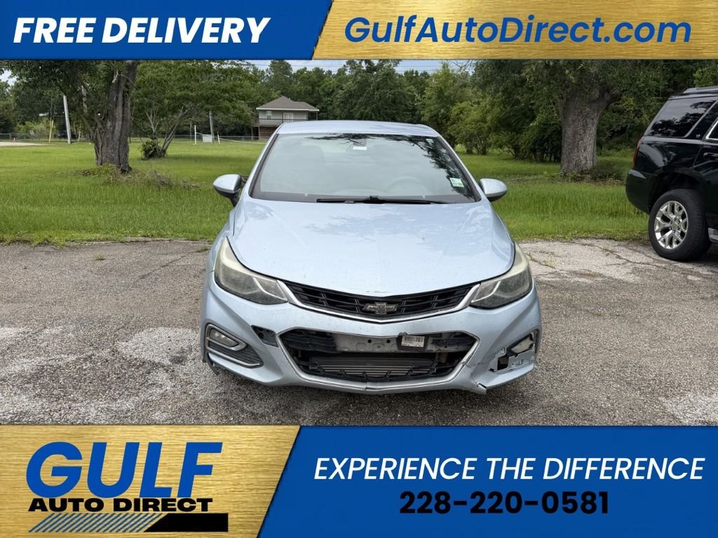 Used 2017 Chevrolet Cruze LT with VIN 1G1BE5SM8H7171209 for sale in LaPlace, LA