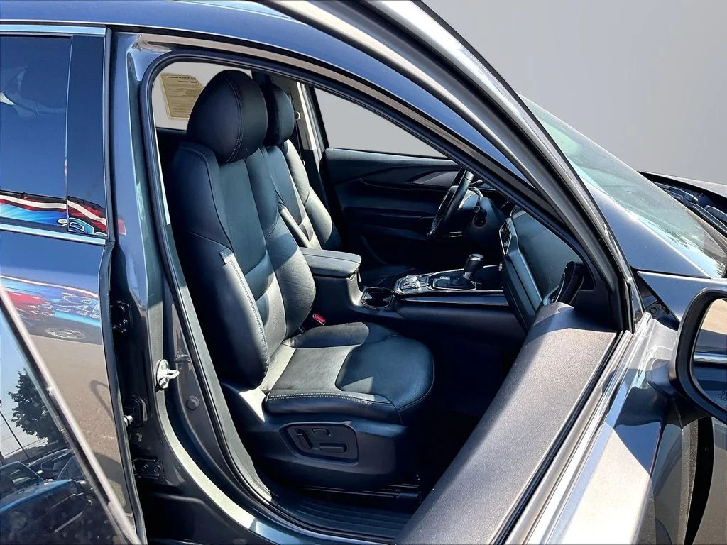 Used 2021 Gray Mazda Touring image 8