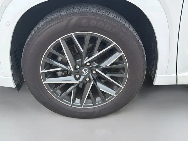 Certified Used 2026 Pearl Lexus TX 350 Premium image 45