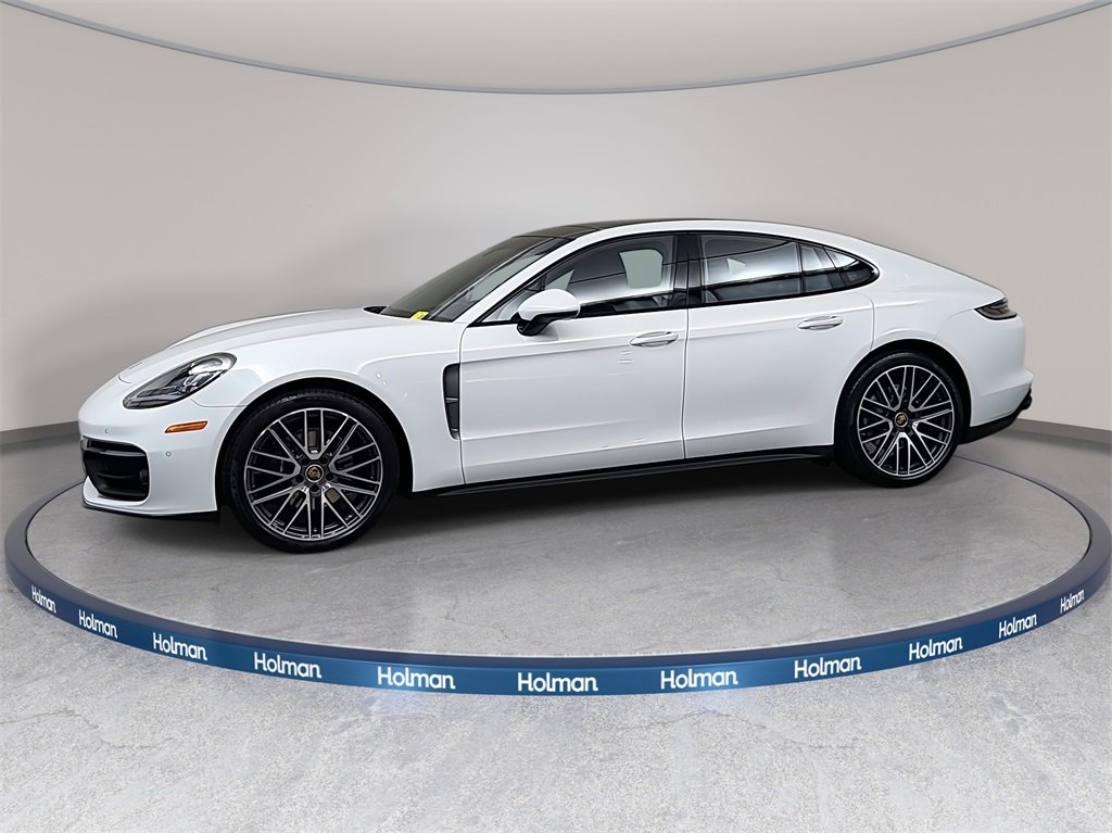 2023 Porsche Panamera 4 Platinum photo 2