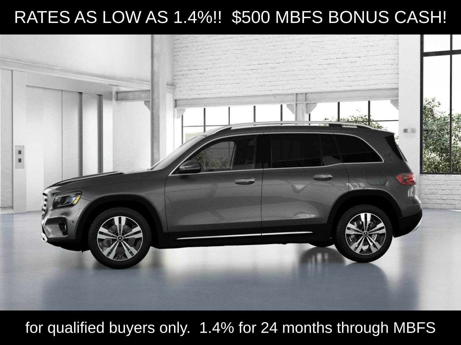 Used 2026 Mountain Grey Metallic Mercedes-Benz GLB 250 image 37
