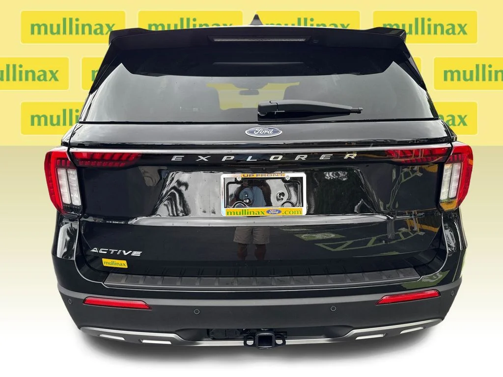 New 2026 Black Ford Active image 15