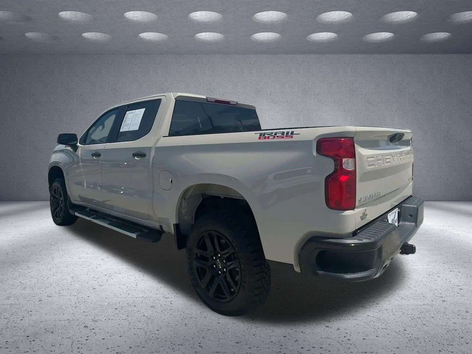 Used 2026 White Sands Chevrolet Custom Trail Boss image 5