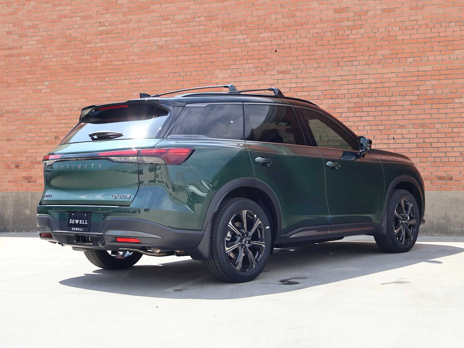 New 2027 2T DEEP EMRLD INFINITI Autograph AWD image 4