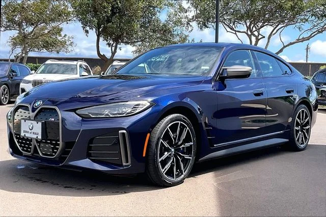 2023 BMW i4