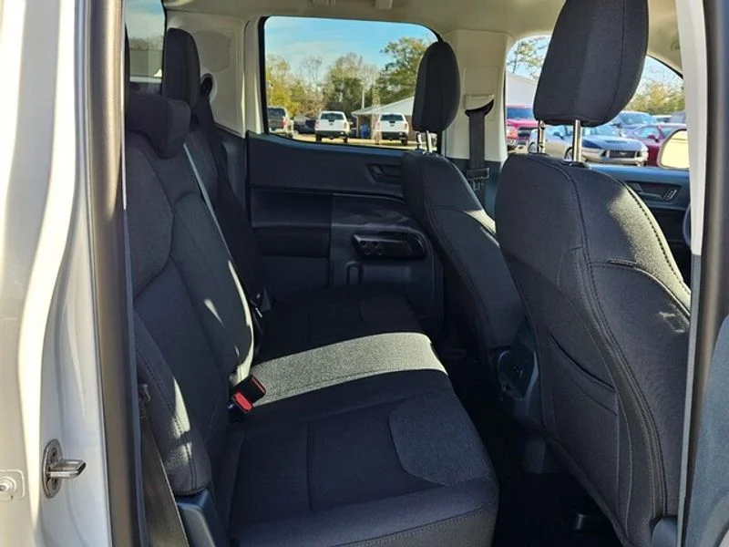 New 2026 Oxford White Ford XL image 13