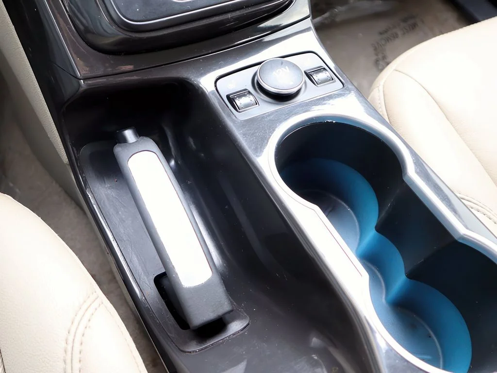 2024 Ford Escape Platinum - Photo 23