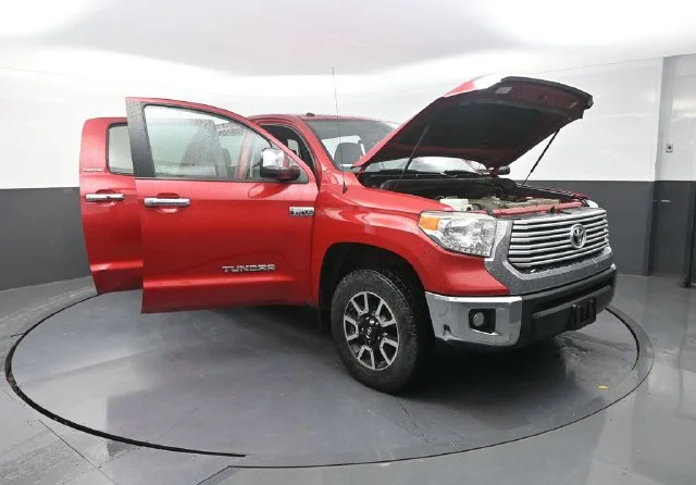 Used 2017 Red Toyota Limited image 39