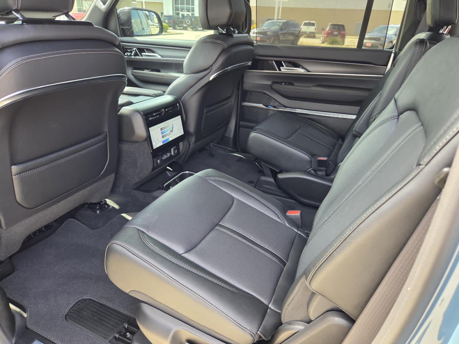 New 2026 Steel Blue Jeep Summit Obsidian image 13