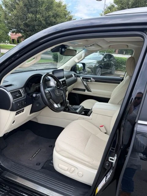 Used 2023 Black Lexus 460 image 3