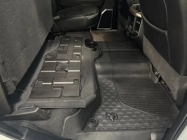 Used 2023  Ram Laramie image 49