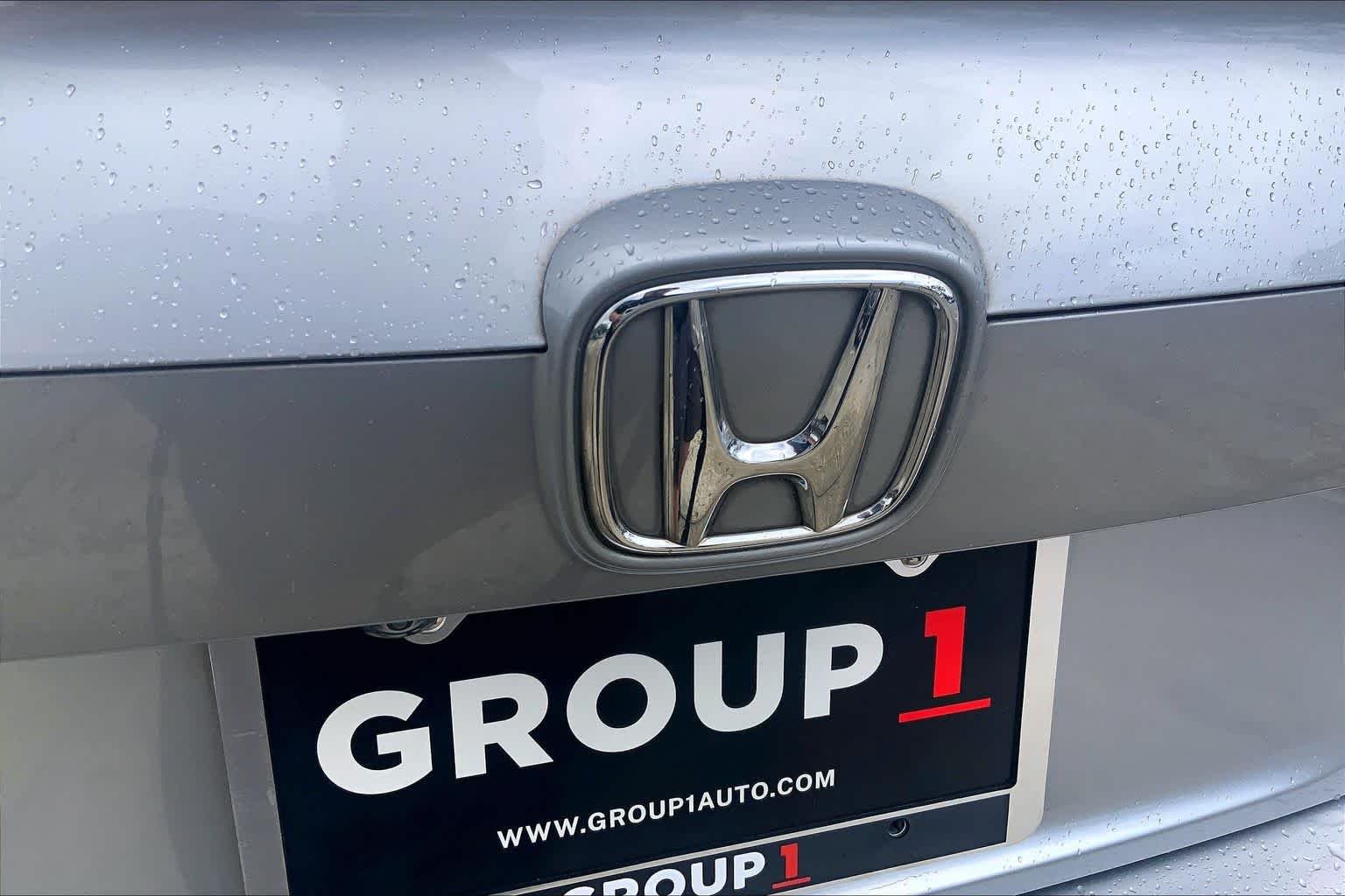Used 2018 Lunar Silver Metallic Honda LX 1.5T image 10