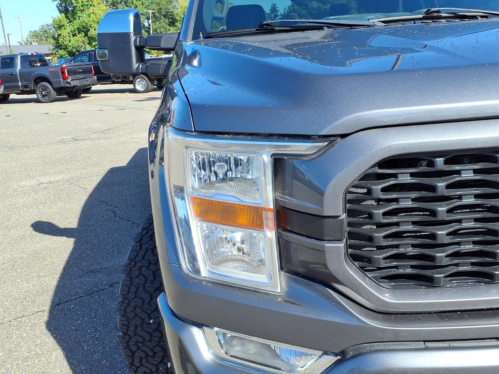 Used 2022 Gray Ford XL image 14