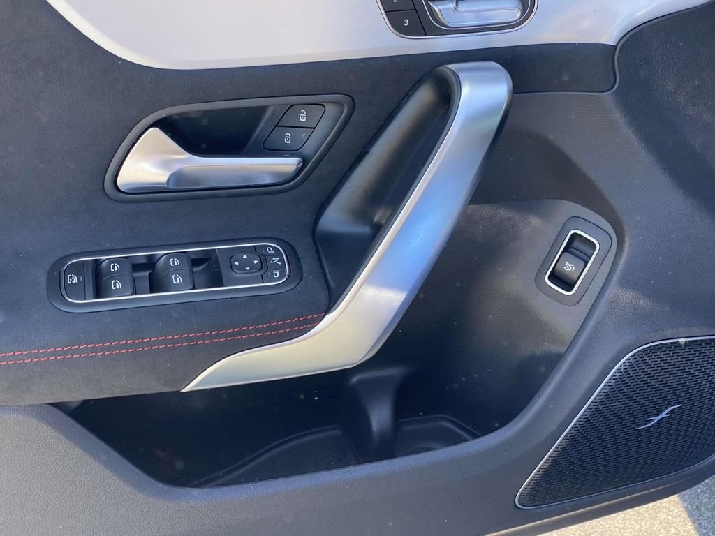 2025 Mercedes-Benz CLA CLA 250 - Photo 18