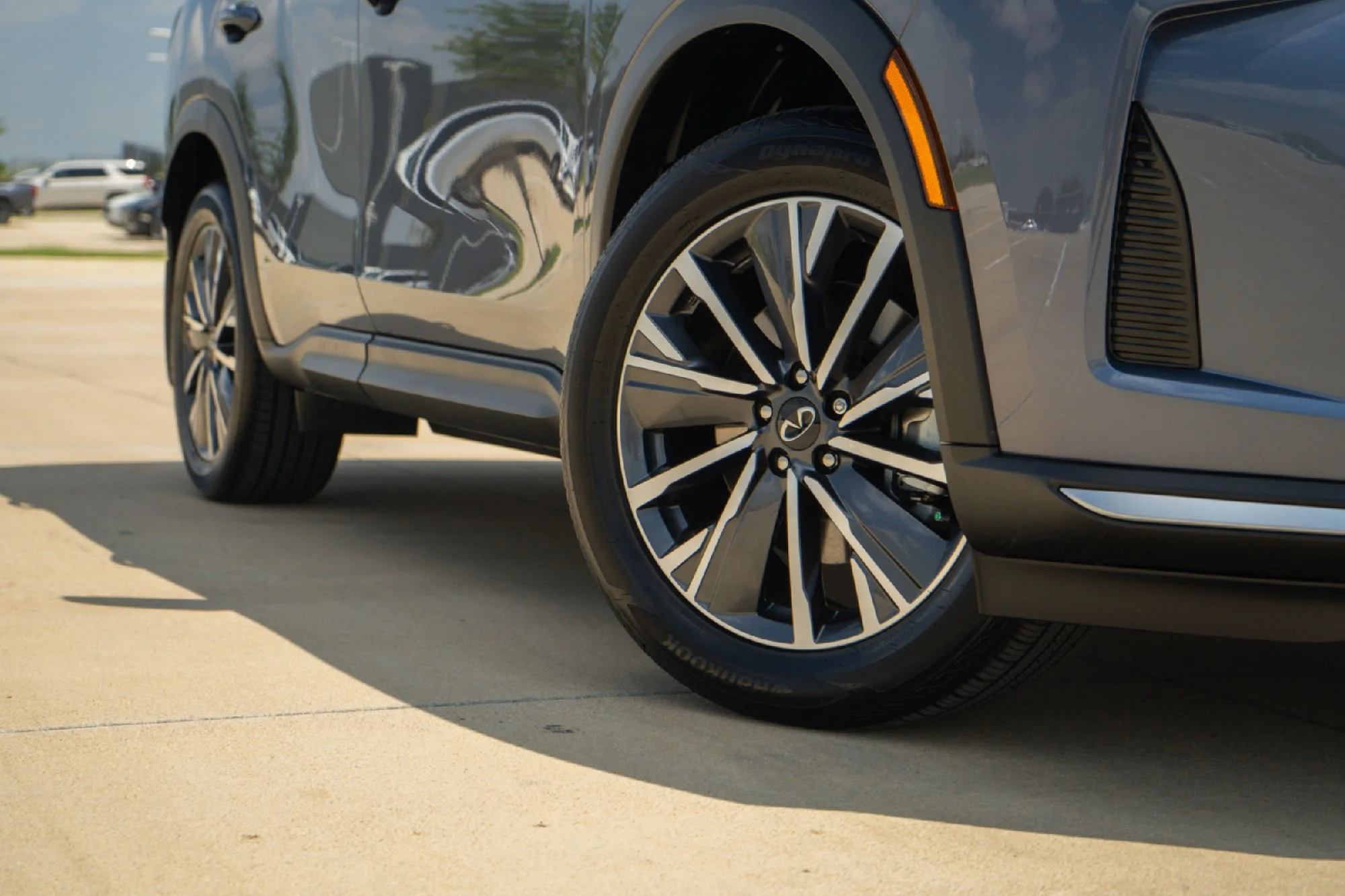 New 2027 Blue INFINITI LUXE image 2