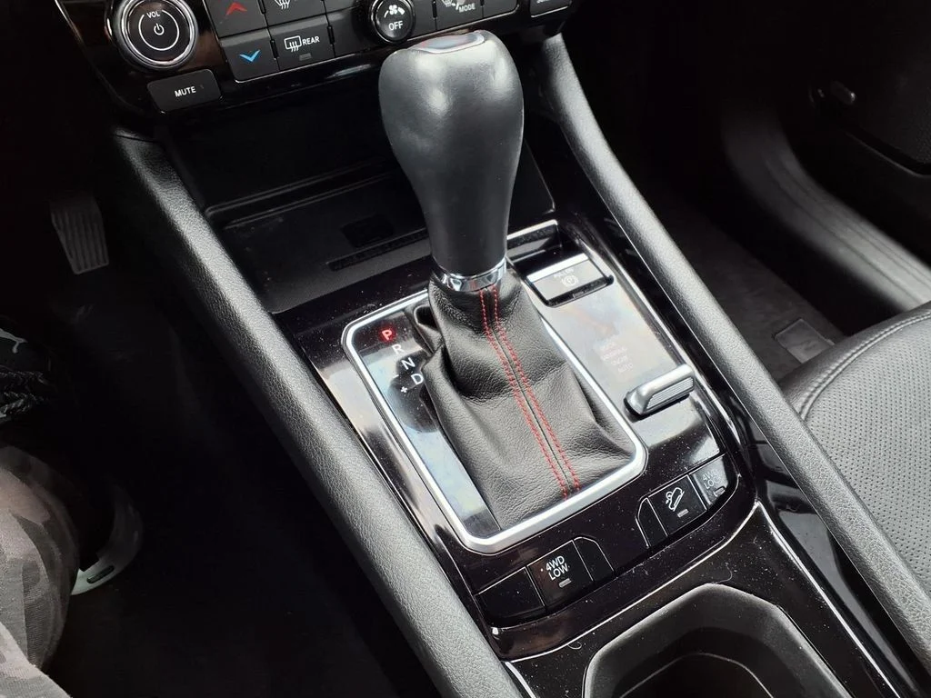 Used 2022 Black Jeep Trailhawk image 11