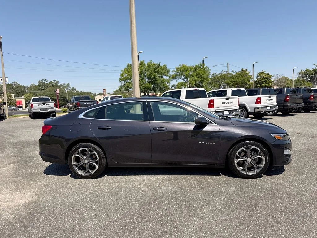 1G1ZD5ST8PF236203