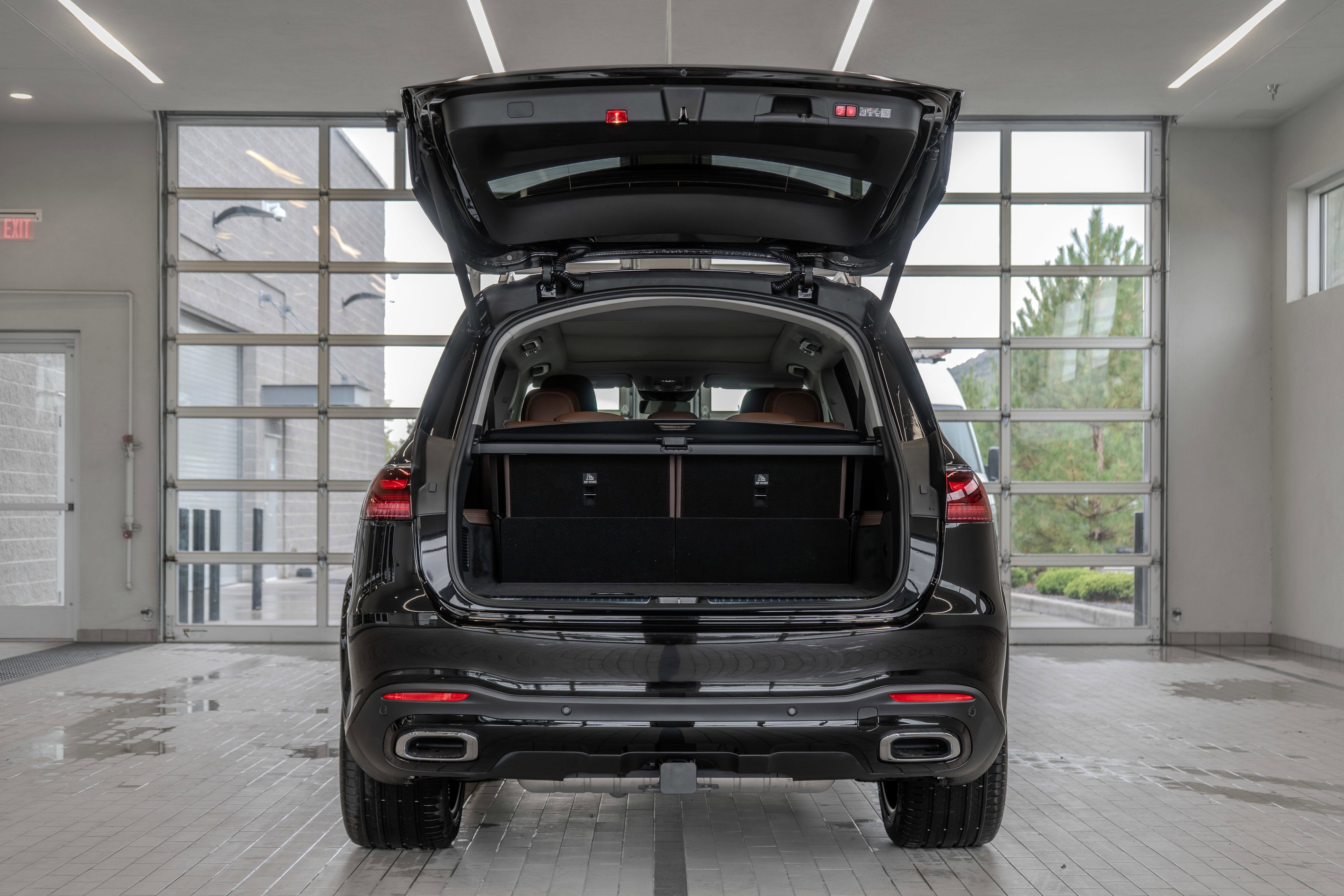 New 2026 Obsidian Black Metallic Mercedes-Benz GLS 450 image 51