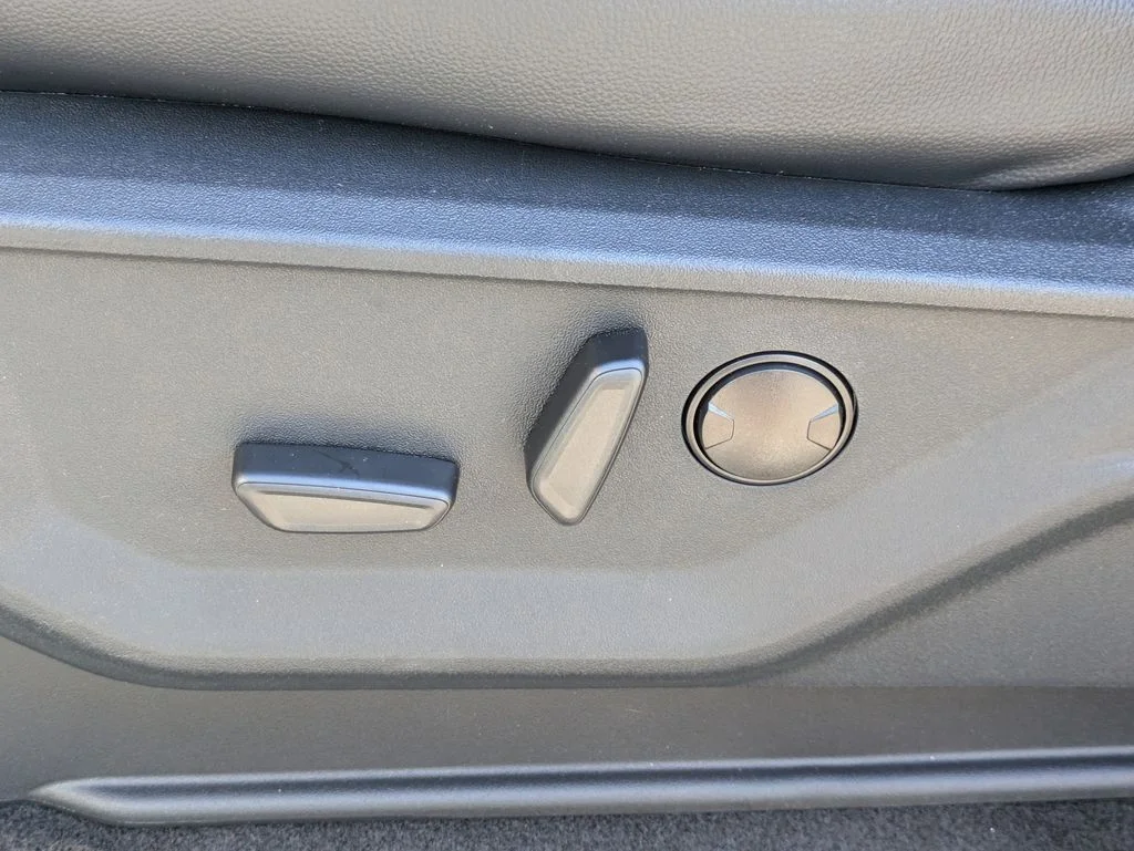 New 2026 Carbonized Gray Metallic Ford Lariat image 20