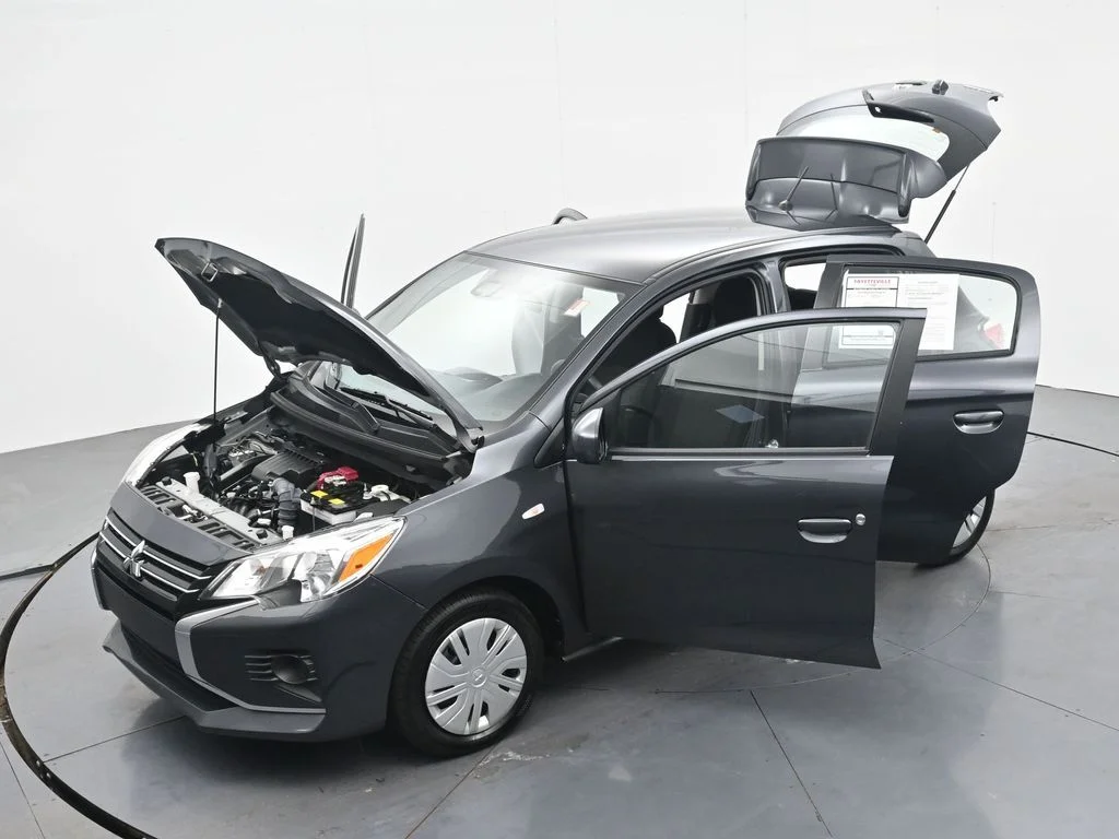 Used 2024  Mitsubishi ES image 39