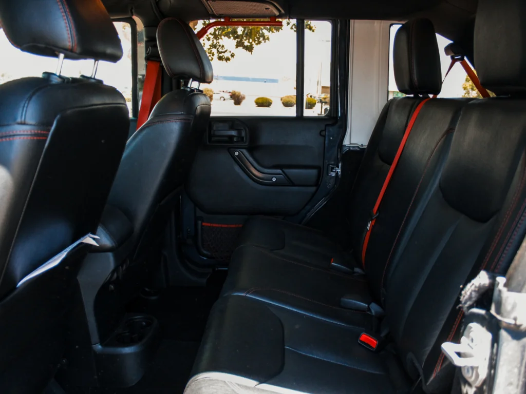 Used 2017 Gray Jeep Unlimited Rubicon image 22