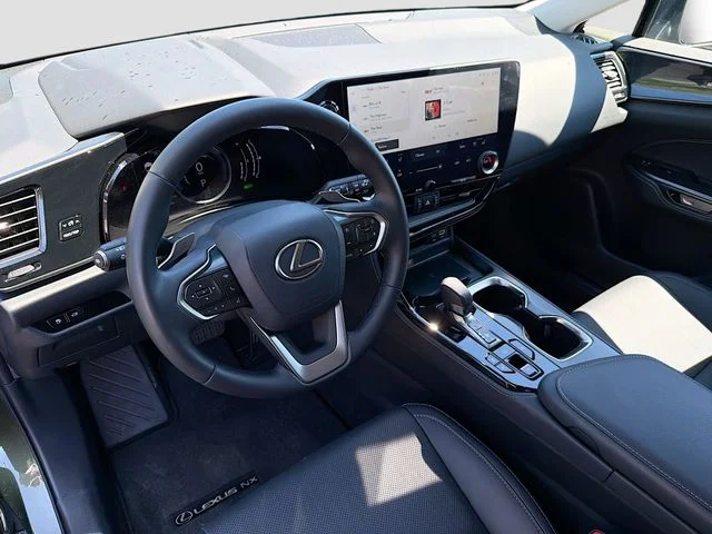 Certified Used 2025 NORI GREEN PEARL Lexus 350h Premium image 9